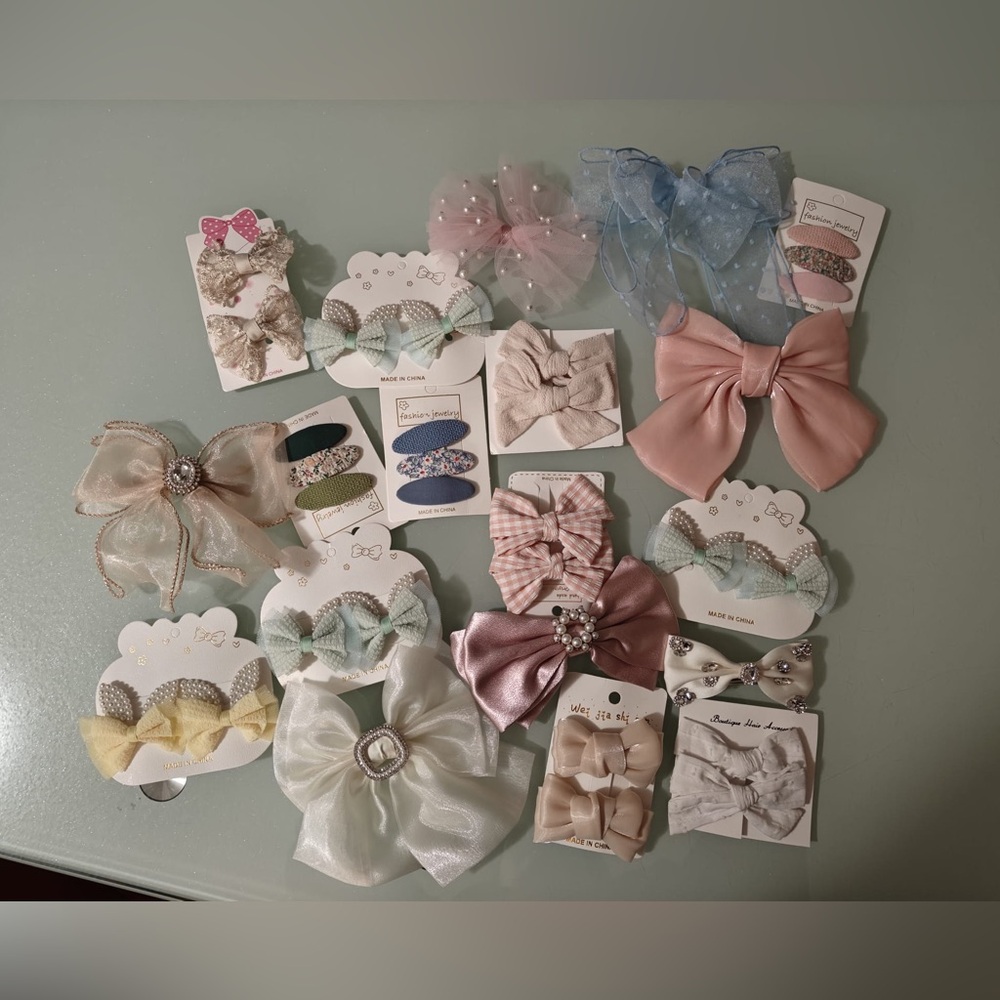 All these beautiful bows!!